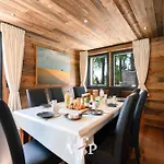 Apartman Grand *